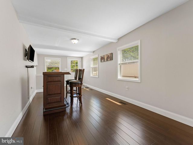 167 CARDINAL DR, Bellmawr, NJ 08031