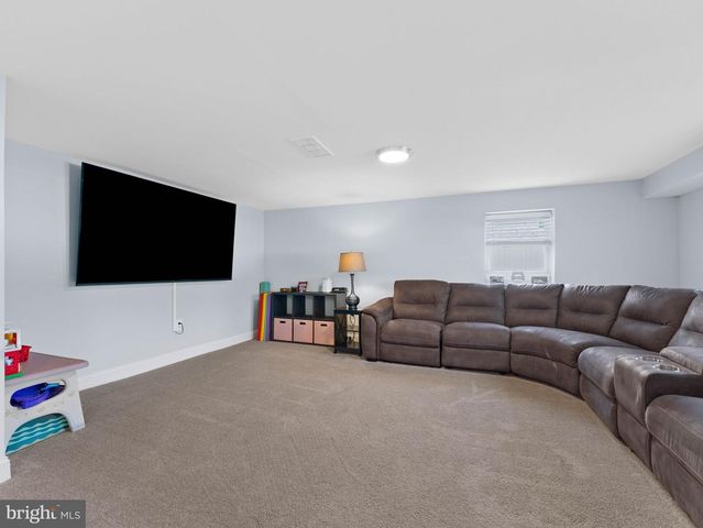 167 CARDINAL DR, Bellmawr, NJ 08031