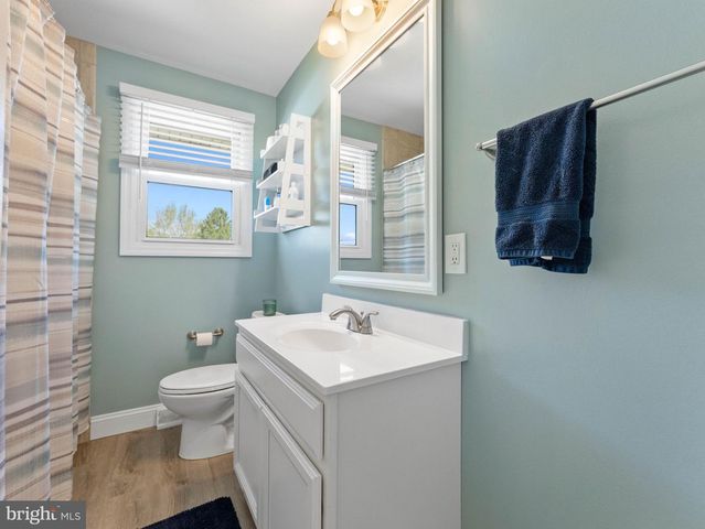 167 CARDINAL DR, Bellmawr, NJ 08031