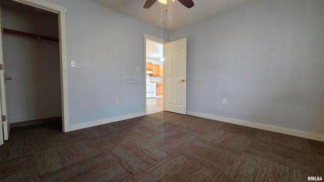 817 E Stanford Avenue, Springfield, IL 62704