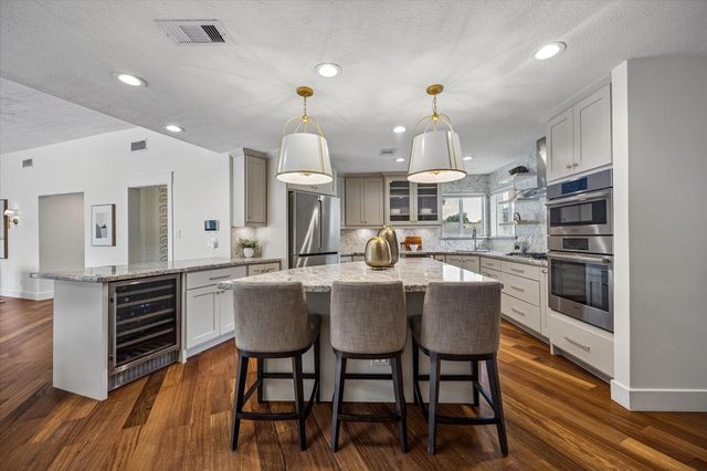 10103 Cliffwood Drive, Houston, TX 77035