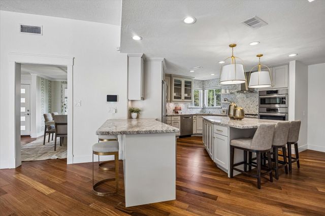 10103 Cliffwood Drive, Houston, TX 77035