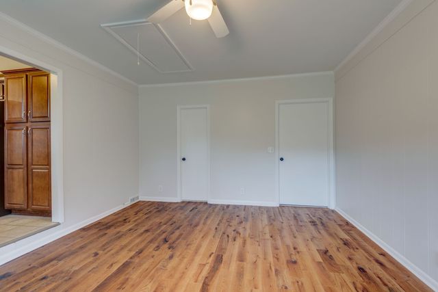 5413 Country Dr, Nashville, TN 37211