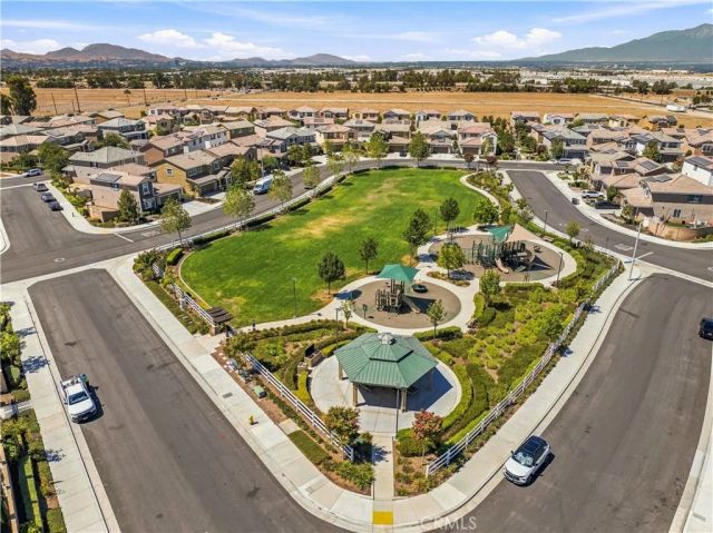 1664 Camellia Lane, Redlands, CA 92374