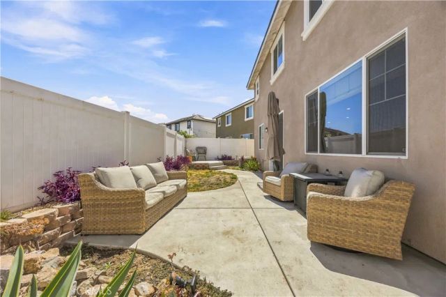 1664 Camellia Lane, Redlands, CA 92374