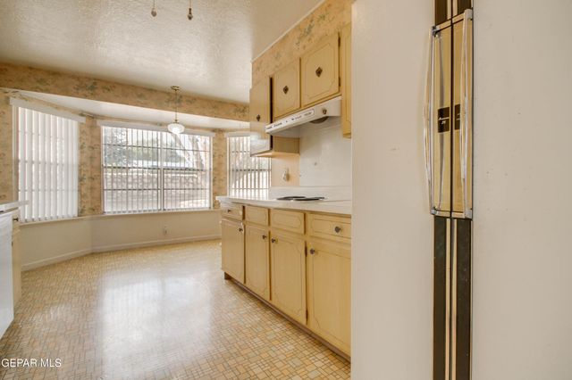 8808 SAMPSON Court, El Paso, TX 79925