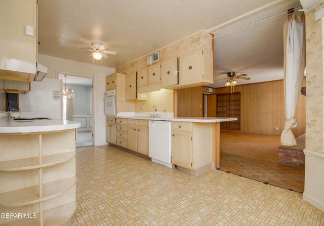 8808 SAMPSON Court, El Paso, TX 79925