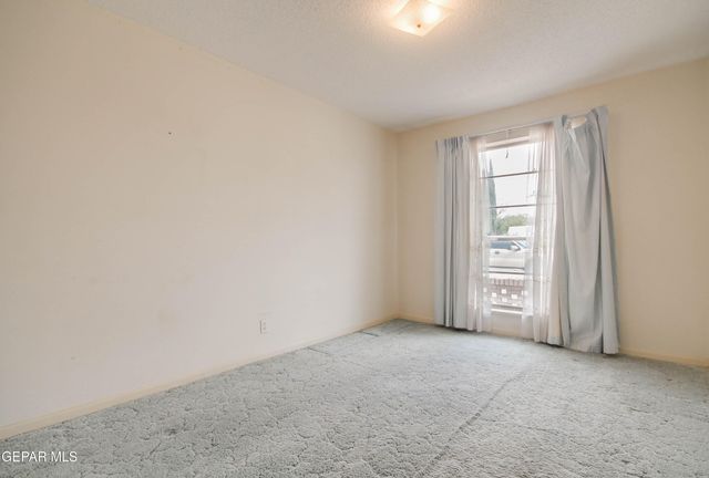 8808 SAMPSON Court, El Paso, TX 79925