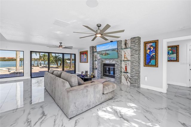 583 CRYSTAL DRIVE, Madeira Beach, FL 33708