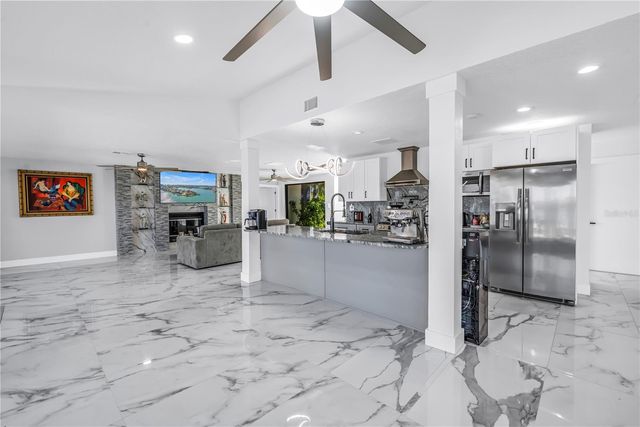 583 CRYSTAL DRIVE, Madeira Beach, FL 33708