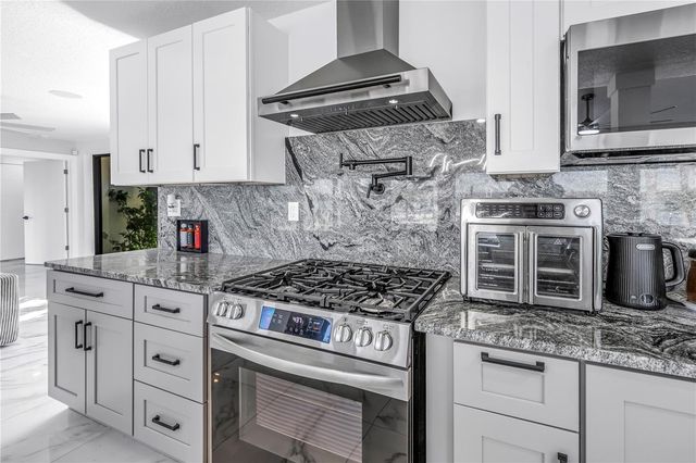 583 CRYSTAL DRIVE, Madeira Beach, FL 33708