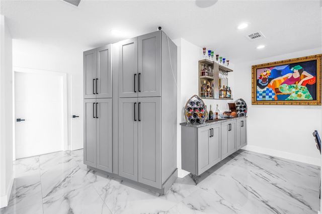 583 CRYSTAL DRIVE, Madeira Beach, FL 33708