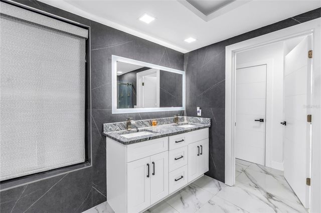 583 CRYSTAL DRIVE, Madeira Beach, FL 33708