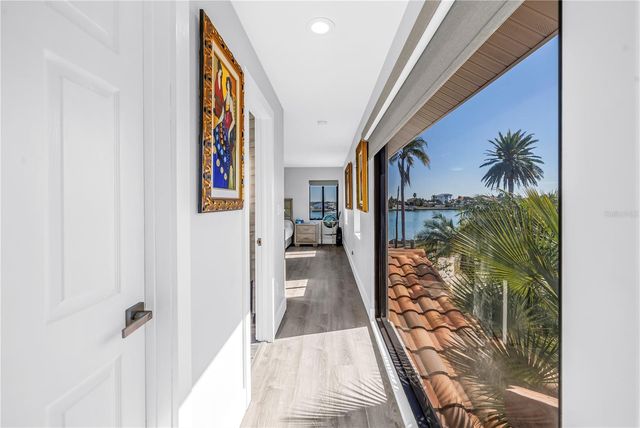 583 CRYSTAL DRIVE, Madeira Beach, FL 33708