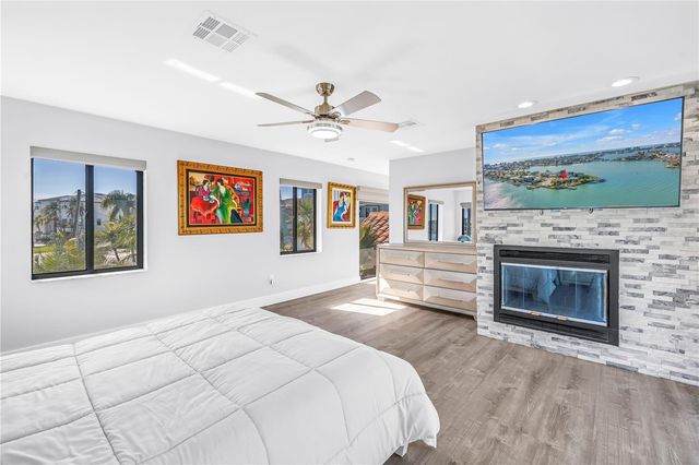 583 CRYSTAL DRIVE, Madeira Beach, FL 33708