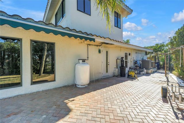 583 CRYSTAL DRIVE, Madeira Beach, FL 33708