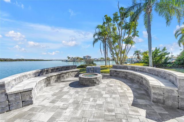 583 CRYSTAL DRIVE, Madeira Beach, FL 33708