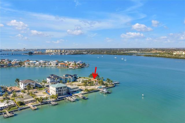 583 CRYSTAL DRIVE, Madeira Beach, FL 33708