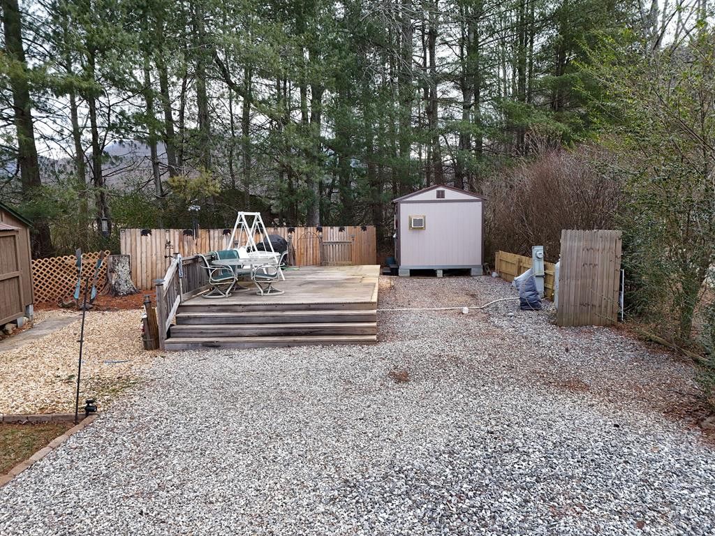 496 Choestoe Valley Circle, Blairsville, GA 30512