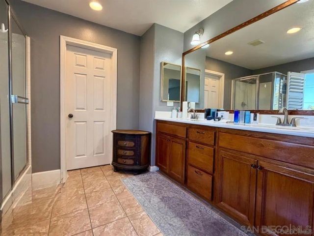 2297 treetop lane, Chula Vista, CA 91915