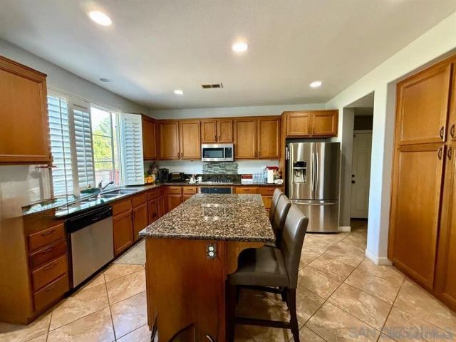 2297 treetop lane, Chula Vista, CA 91915