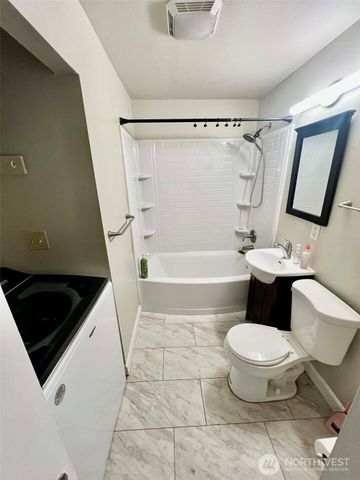 150 Lebo Boulevard, Bremerton, WA 98310