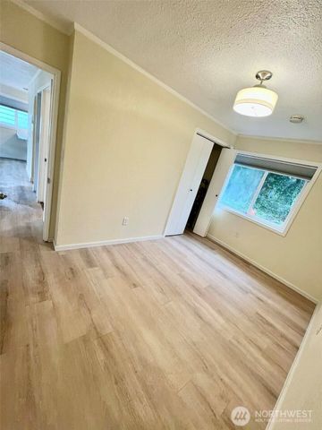 150 Lebo Boulevard, Bremerton, WA 98310