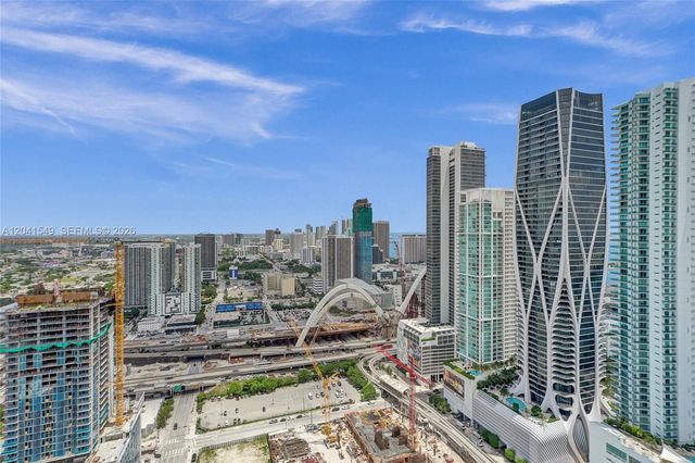 851 NE 1st Ave 3800, Miami, FL 33132