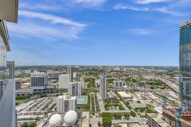 851 NE 1st Ave 3800, Miami, FL 33132
