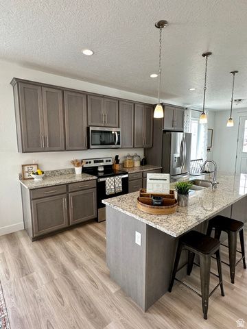 1734 N NORTHVIEW LN, Salem, UT 84653