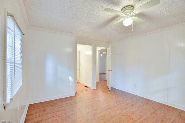 4412 Piney Swamp RD, Hayes, VA 23072