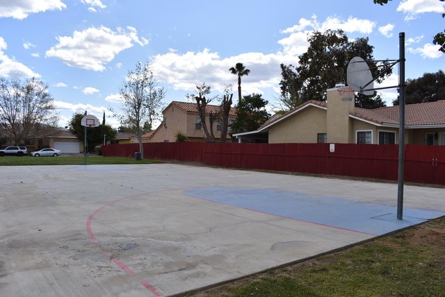 37733 Harvey Street, Palmdale, CA 93550