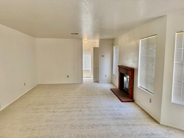 37733 Harvey Street, Palmdale, CA 93550