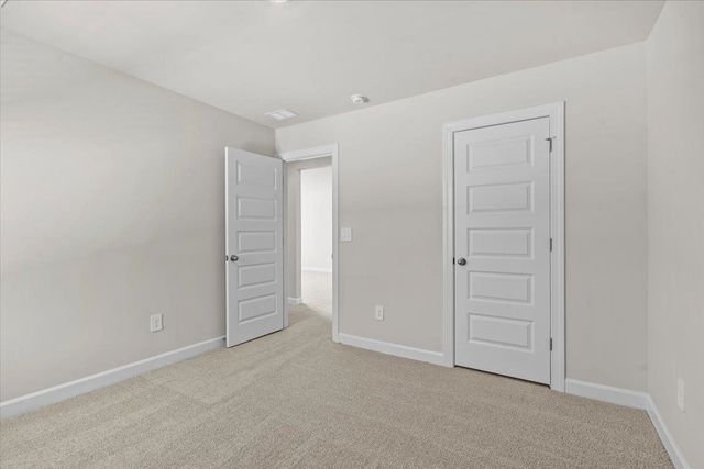 596 Cozy Bluff Road, Spartanburg, SC 29301