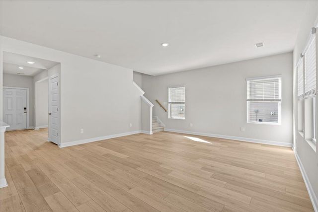 596 Cozy Bluff Road, Spartanburg, SC 29301