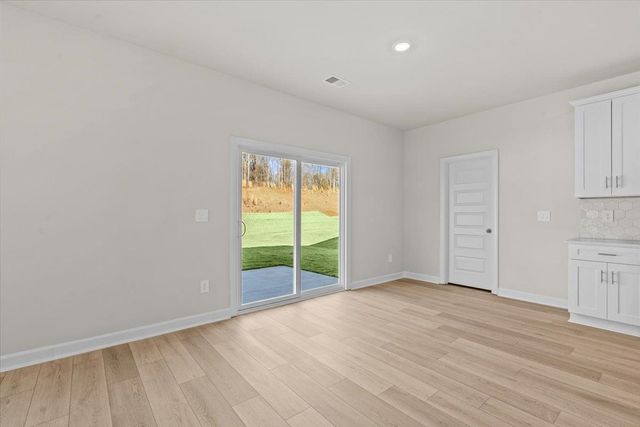 596 Cozy Bluff Road, Spartanburg, SC 29301