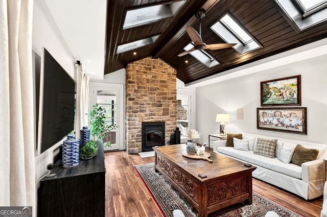 461 Pine Tree Drive NE, Atlanta, GA 30305