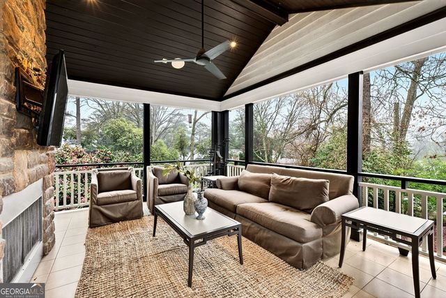 461 Pine Tree Drive NE, Atlanta, GA 30305