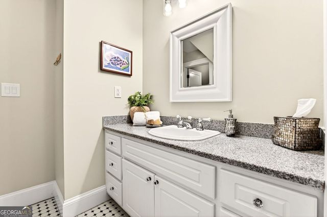 461 Pine Tree Drive NE, Atlanta, GA 30305