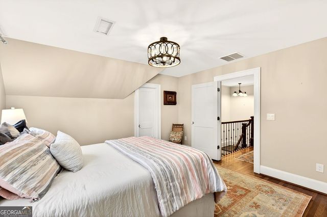 461 Pine Tree Drive NE, Atlanta, GA 30305