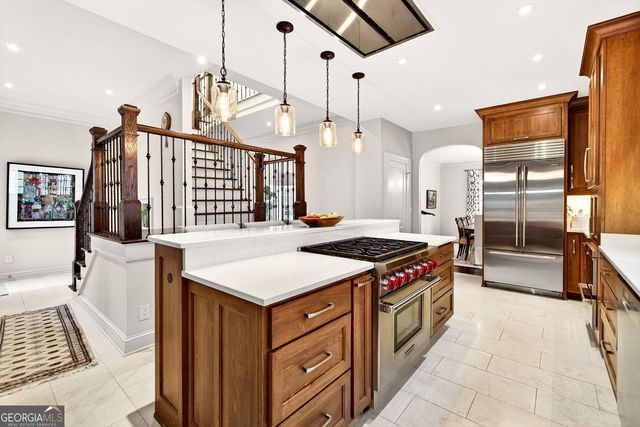 461 Pine Tree Drive NE, Atlanta, GA 30305