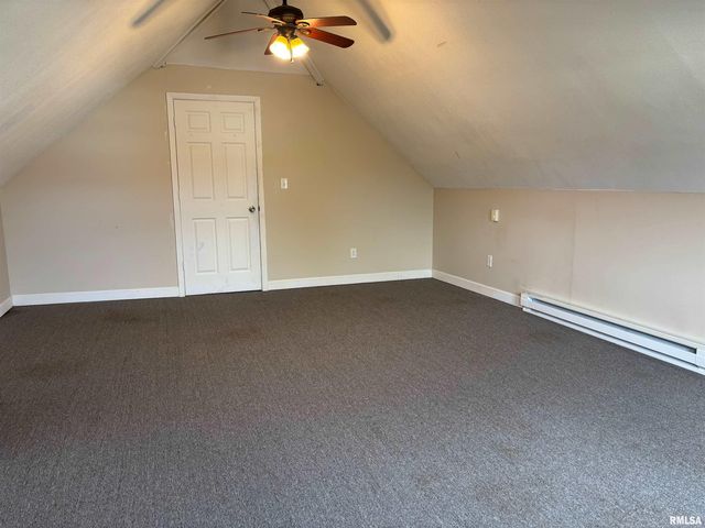 230 E LAWRENCE Avenue, Springfield, IL 62704