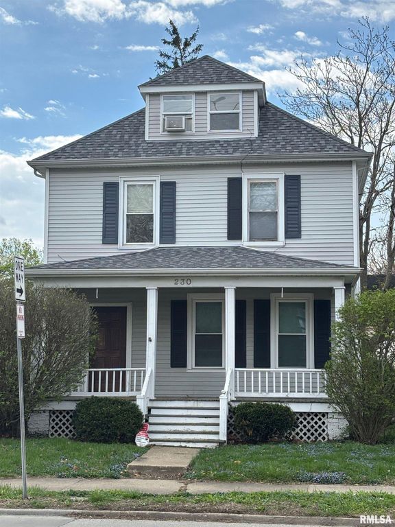 230 E LAWRENCE Avenue, Springfield, IL 62704