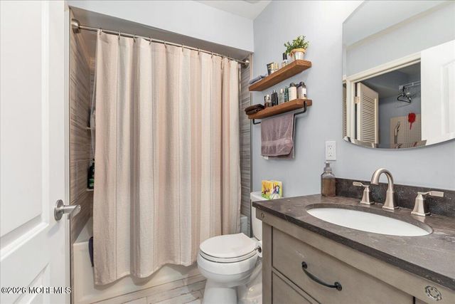 114 Wellington Place, Matawan, NJ 07747