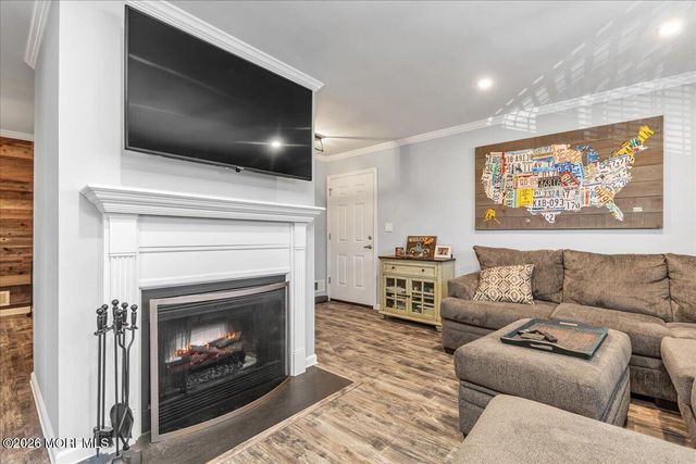 114 Wellington Place, Matawan, NJ 07747