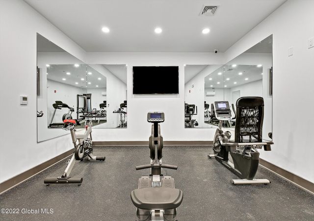 116 West Avenue Unit 402, Saratoga Springs, NY 12866