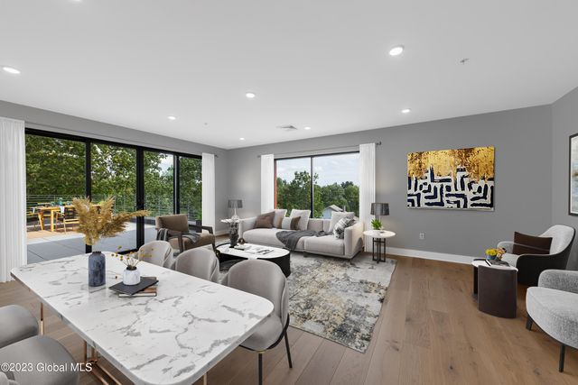 116 West Avenue Unit 402, Saratoga Springs, NY 12866