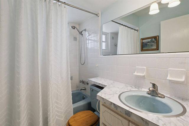 26632 W COVE DRIVE, Tavares, FL 32778