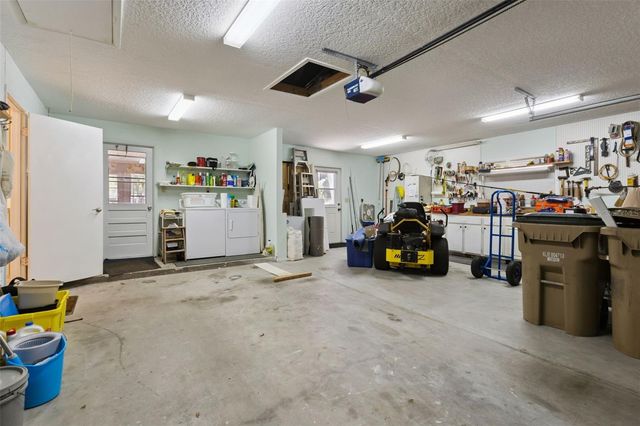 26632 W COVE DRIVE, Tavares, FL 32778