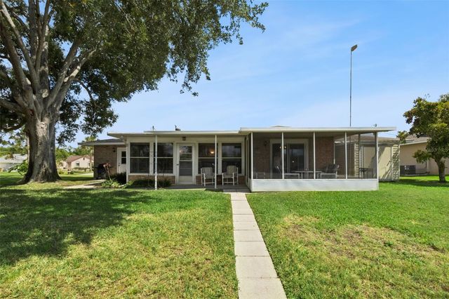 26632 W COVE DRIVE, Tavares, FL 32778
